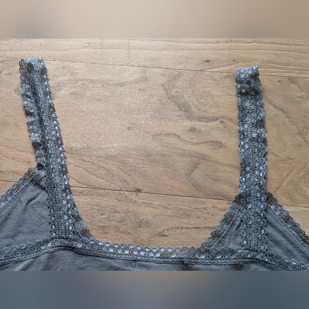 Banana Republic Gray Lace Trim Camisole - Picture 3 of 5